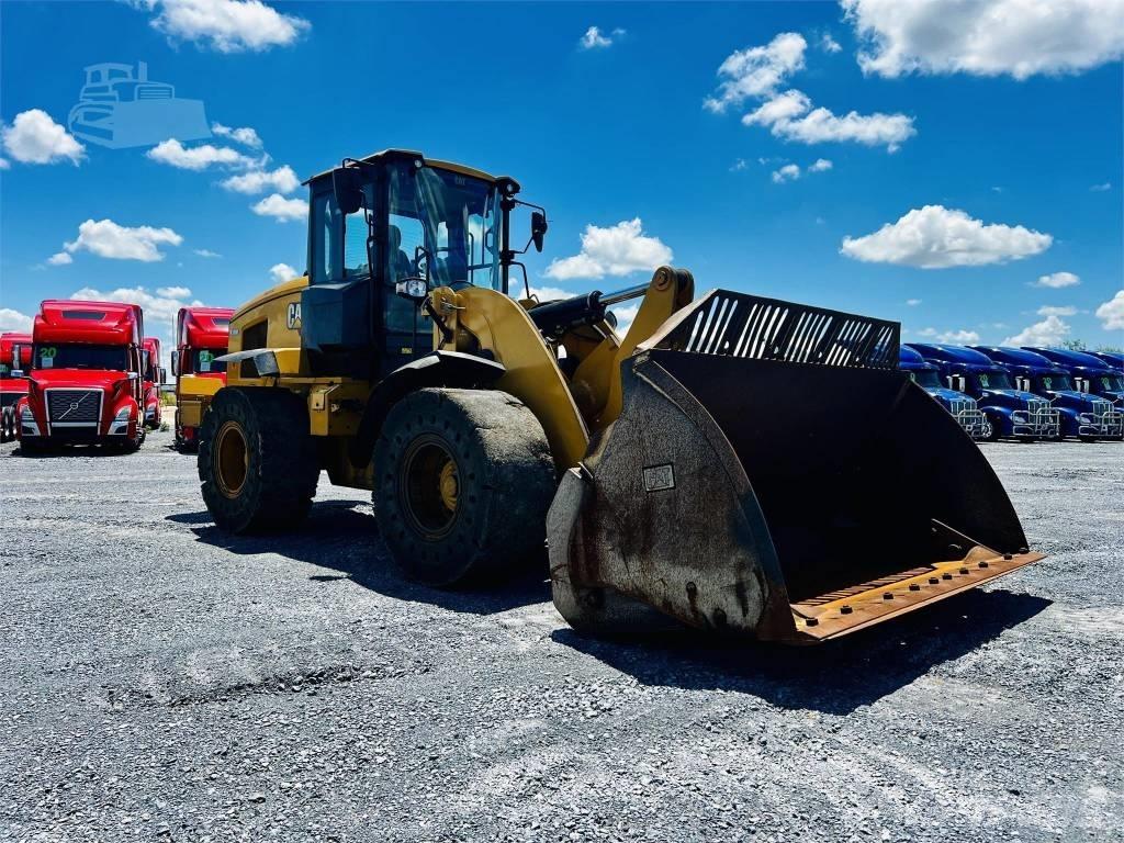 CAT 938 M Wheel Loaders