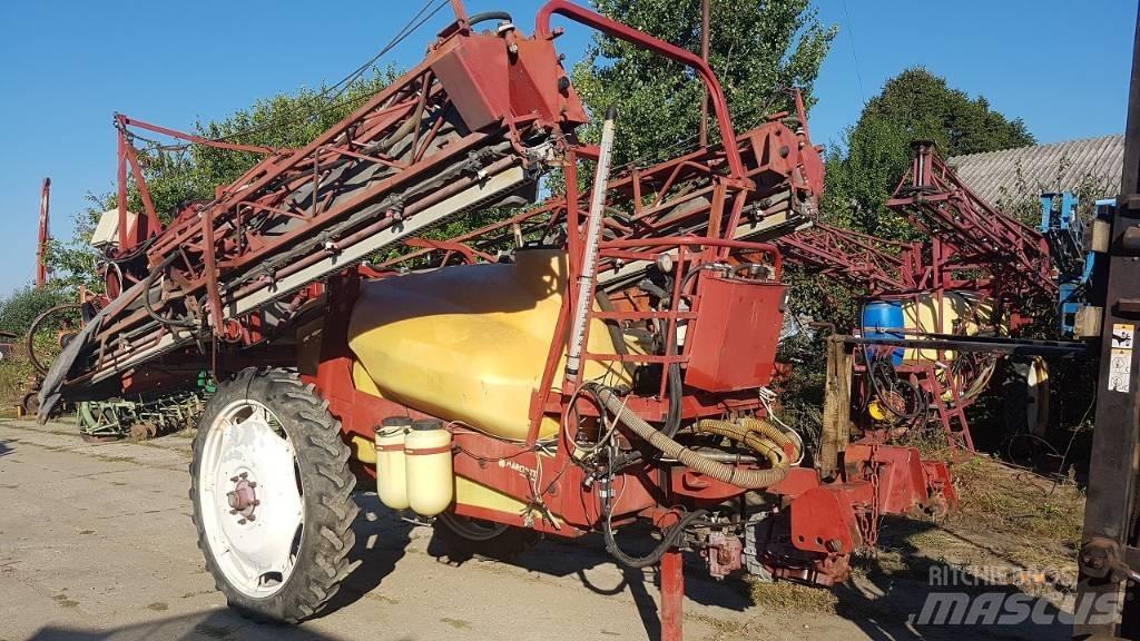 Hardi Commander Sprayers and Chemical Applicators