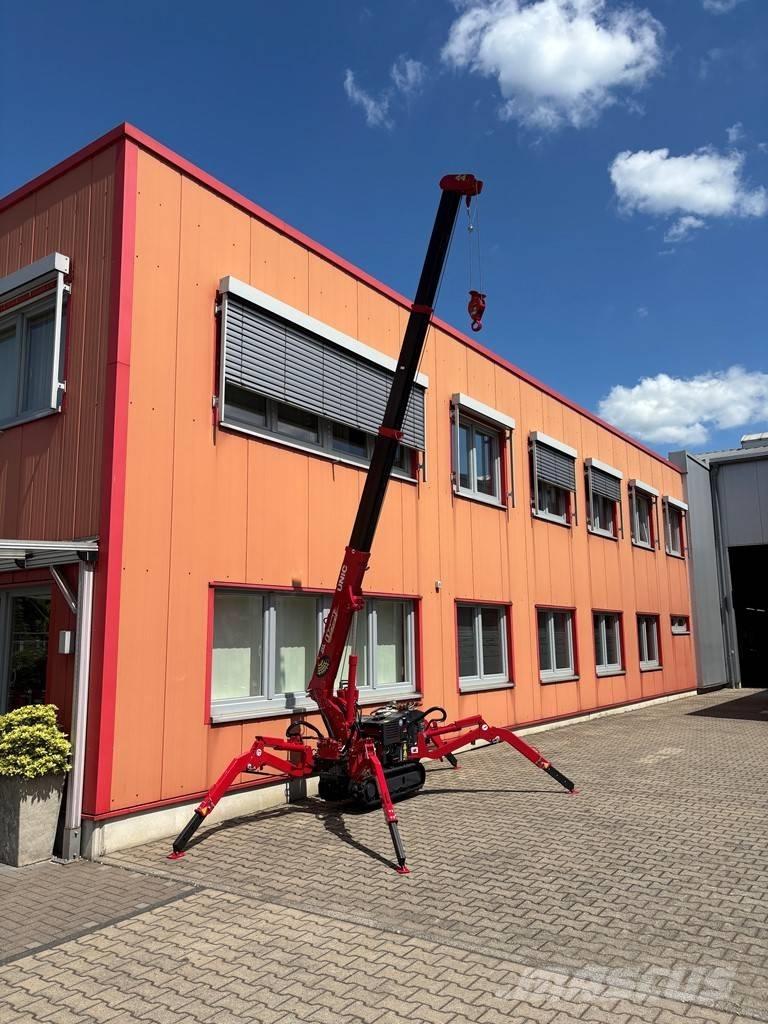 Unic URW-094 Crawler Cranes