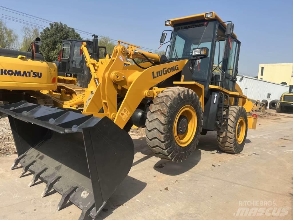 LiuGong CLG 835 Wheel Loaders
