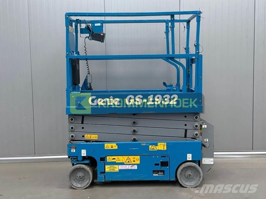 Genie GS 1932 Scissor Lifts