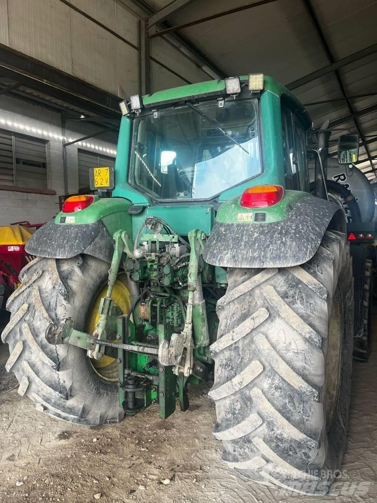 John Deere 6820 Tractors