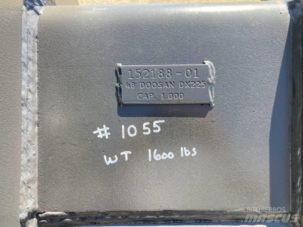Doosan DX 225 Other