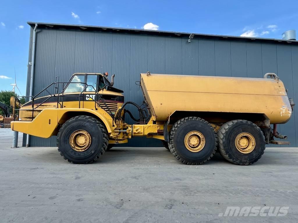 CAT 740 Water truck Articulated Dump Trucks (ADTs)