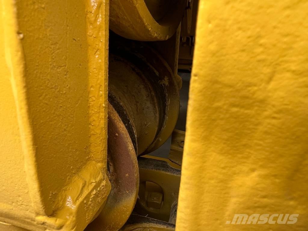 CAT D6H XL Crawler dozers