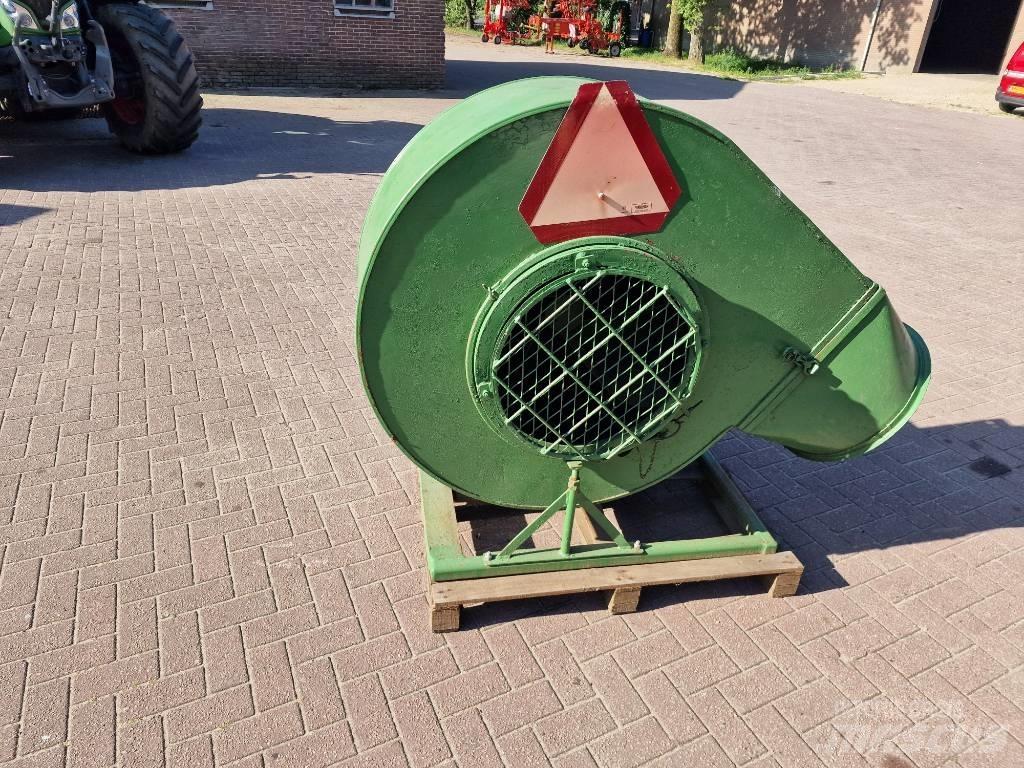  Mullos Bladblazer Farm Equipment - Others