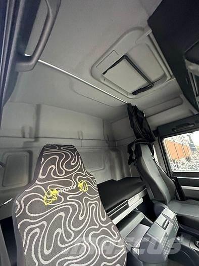 MAN TGS 18.440 Conventional Trucks / Tractor Trucks