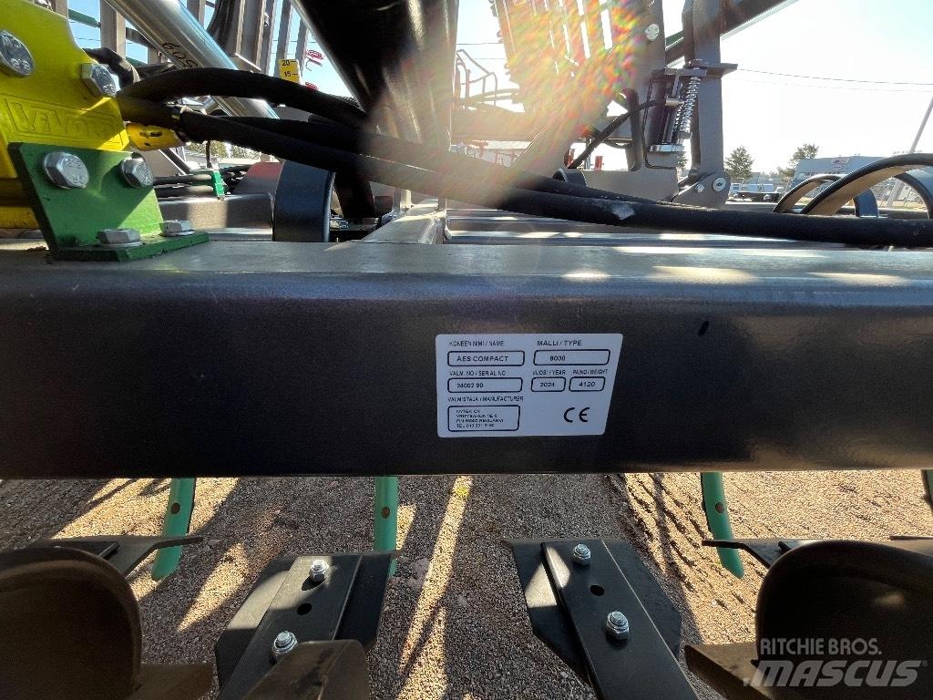 Parko Compact 8000 Harrows