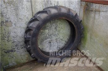 Stomil 9.5 R 32 Tires, wheels and rims