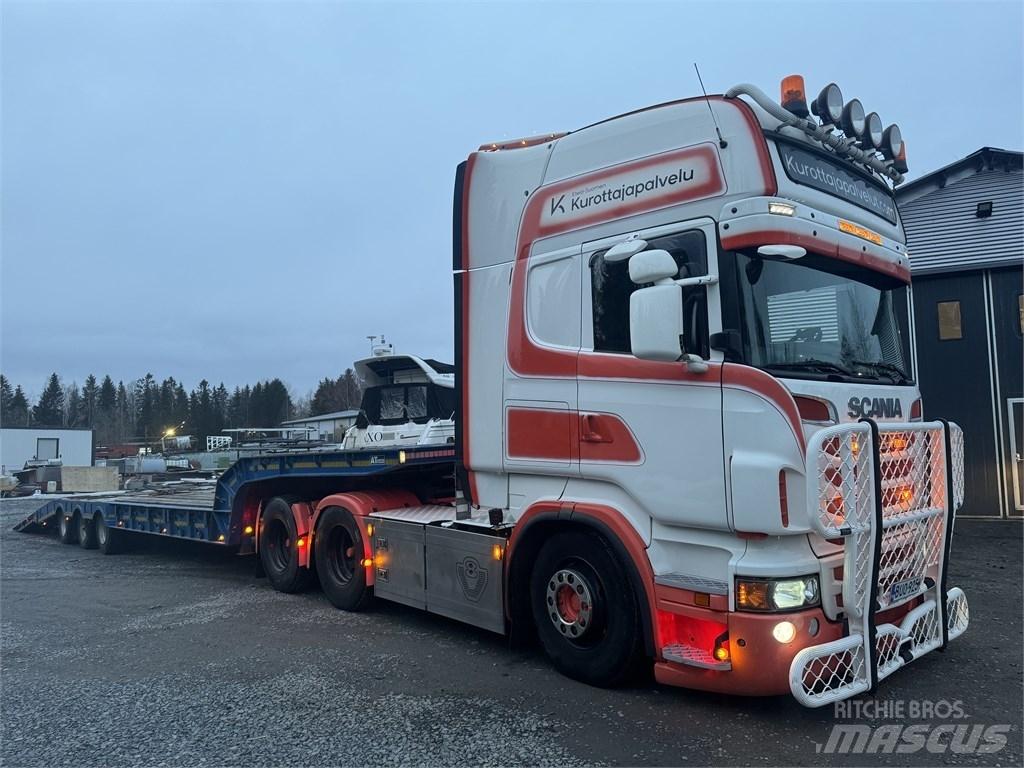 Scania R 730 Conventional Trucks / Tractor Trucks