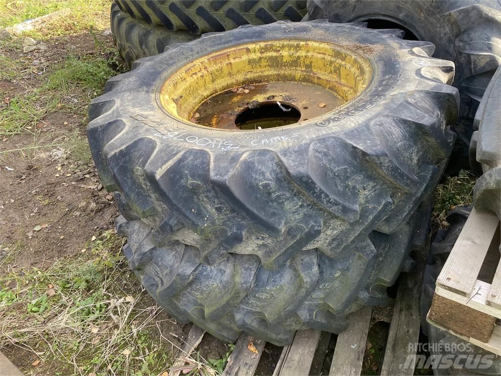  380/85R30 Tires, wheels and rims