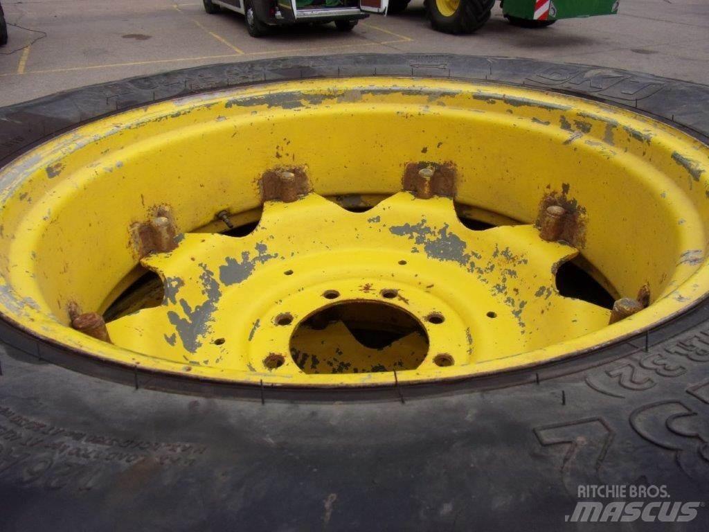 Alliance ROWCROPS Tires, wheels and rims