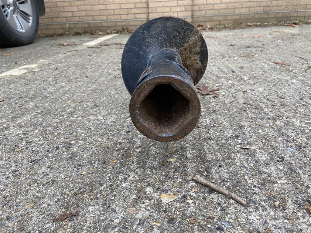 Avant AV A33609 Farm Equipment - Others