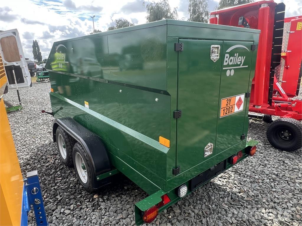Bailey 2000L Manure spreaders