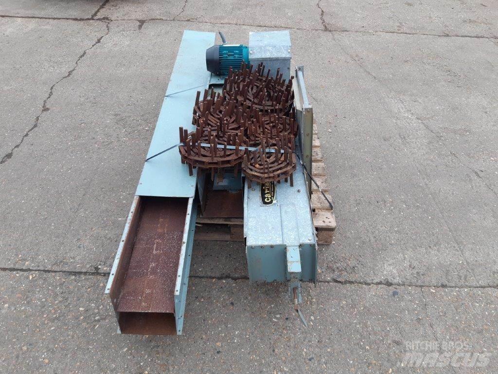  Carier C8/60 15FT Farm Equipment - Others