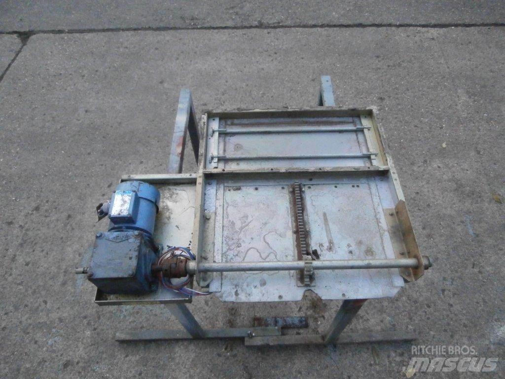  Carier SLIDE Farm Equipment - Others