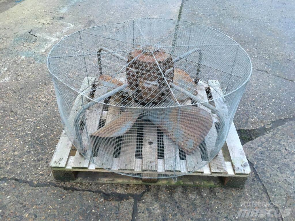  EXTRACTOR FAN Farm Equipment - Others