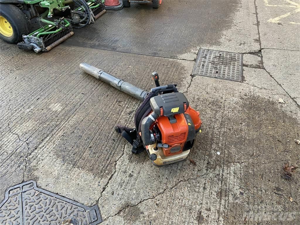 Husqvarna 570BTS Farm Equipment - Others