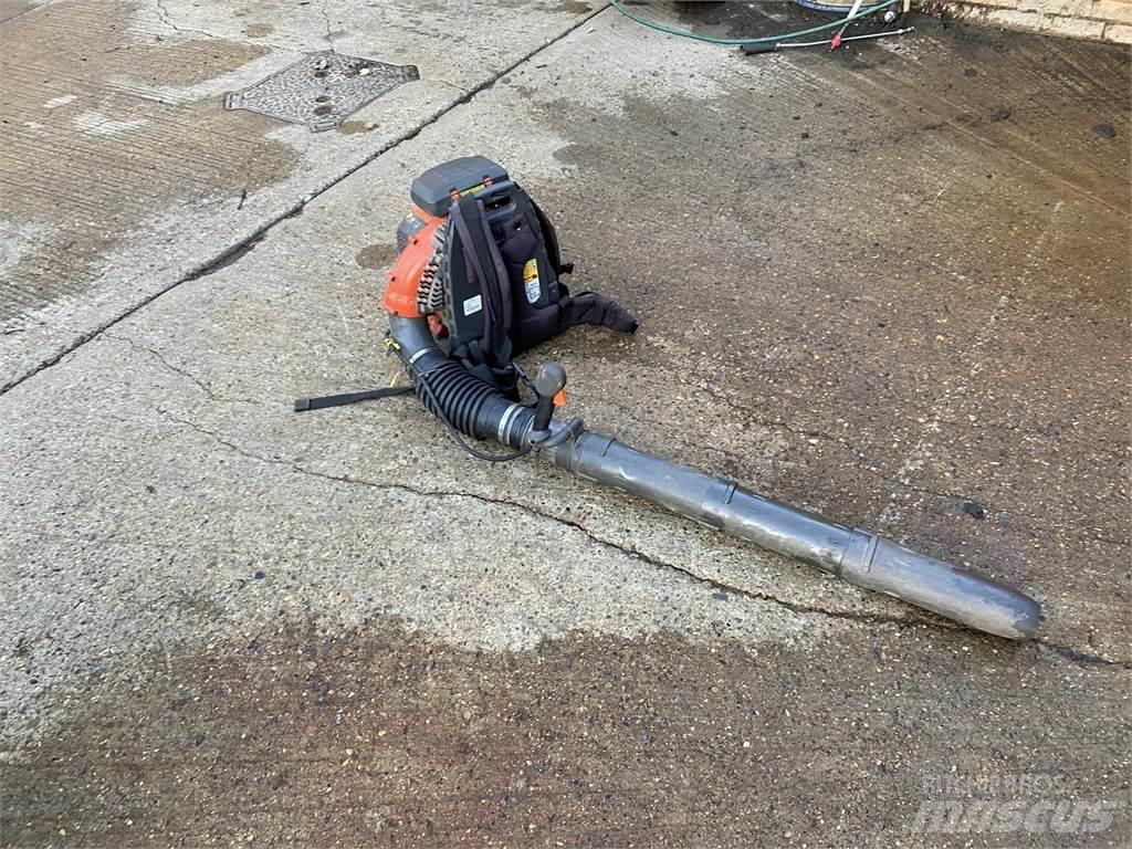 Husqvarna 570BTS Farm Equipment - Others