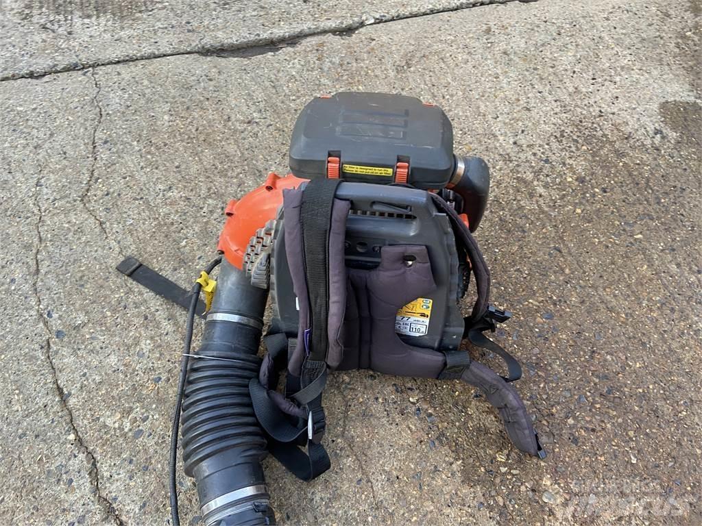 Husqvarna 570BTS Farm Equipment - Others