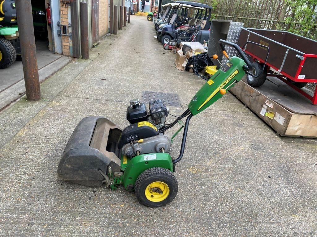 John Deere 220C Farm Equipment - Others