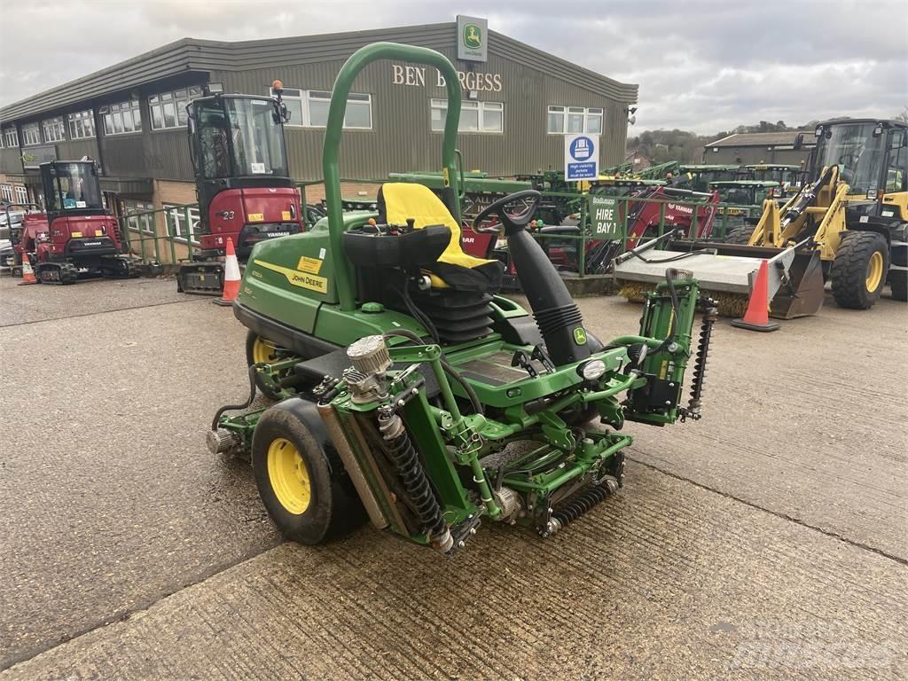 John Deere 6700A Farm Equipment - Others