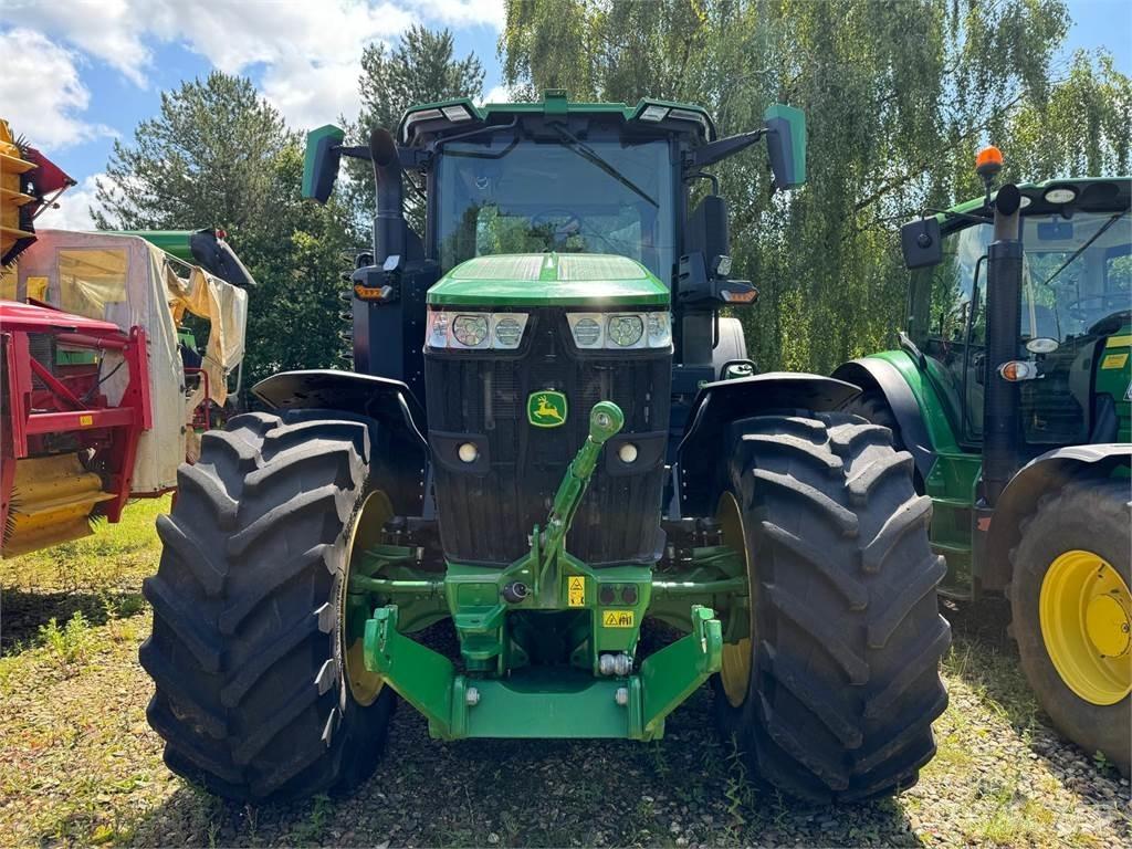 John Deere 7R330 Tractors