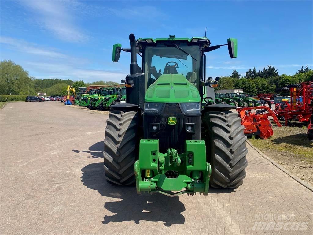 John Deere 8R370 Farm Equipment - Others