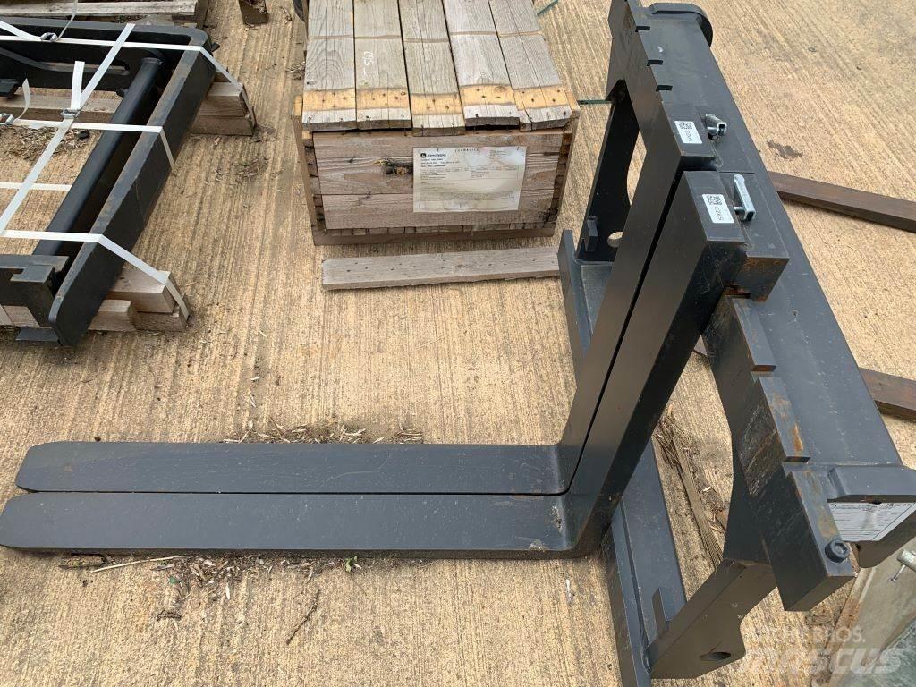 Kramer PALLET Telehandlers for Agriculture