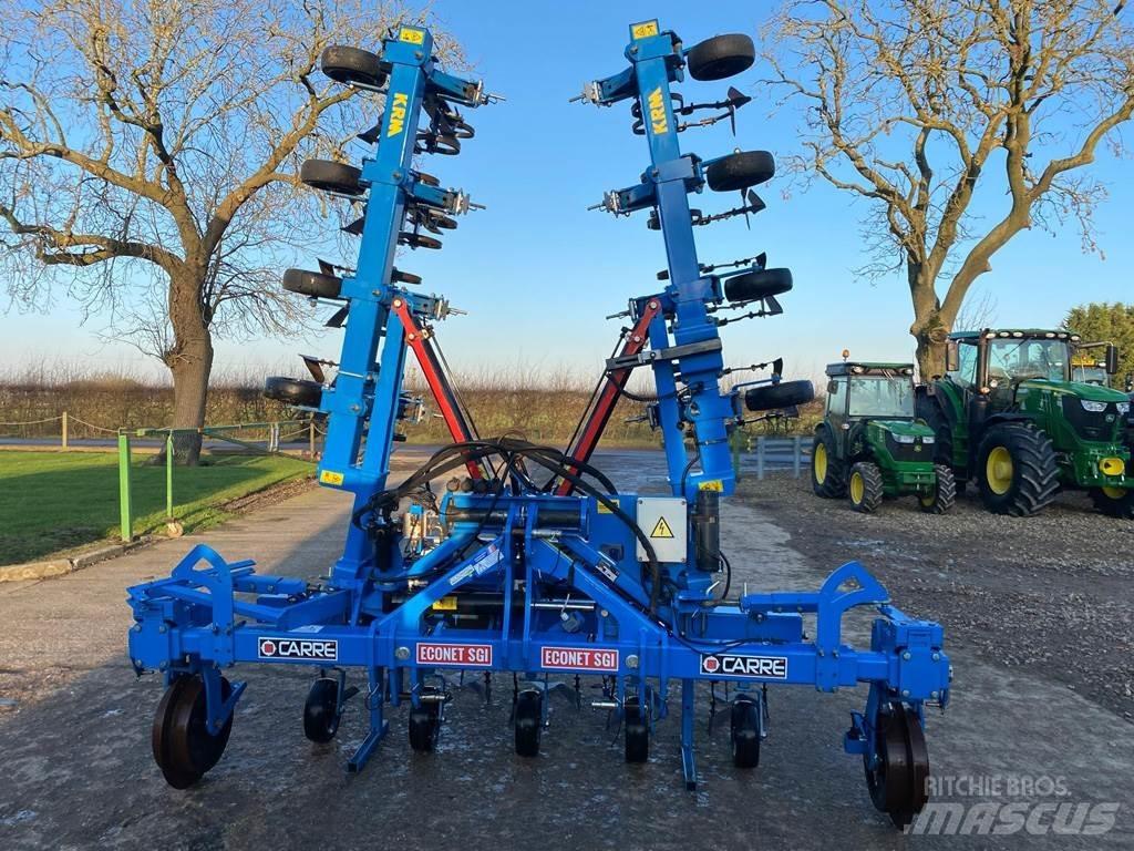 Krm CARRE ECONET Plows
