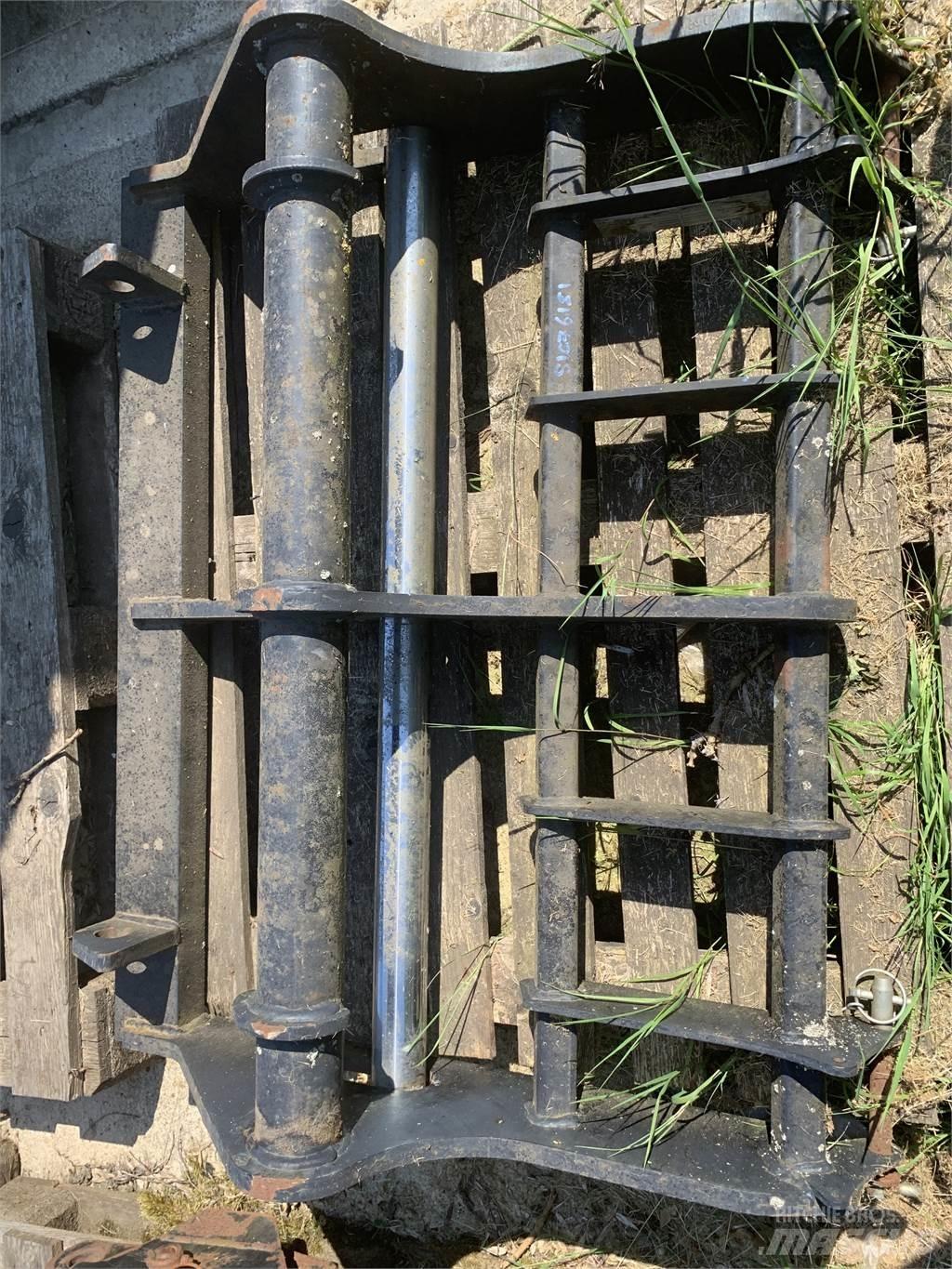 Manitou HEADSTOCK Telehandlers for Agriculture