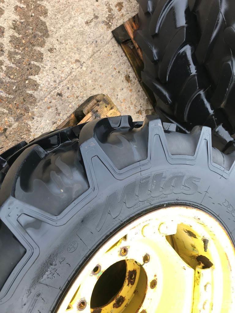  ROWCROP Tires, wheels and rims