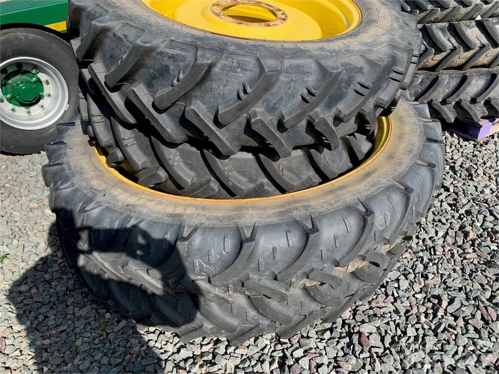  ROWCROPS Tires, wheels and rims