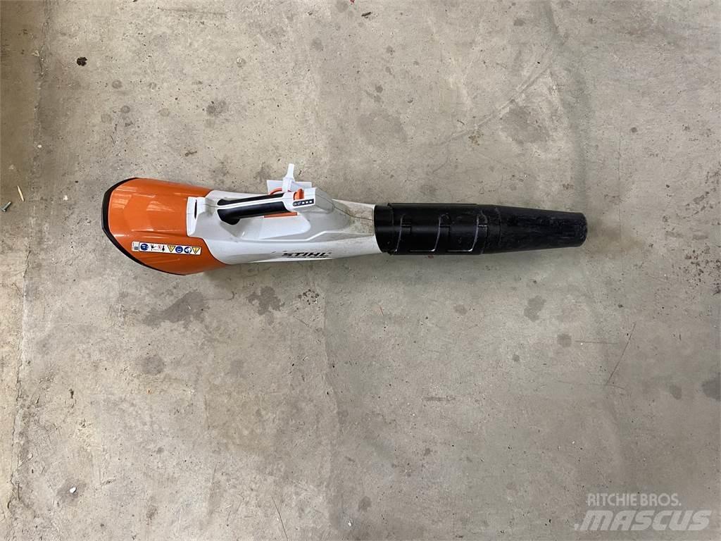 Stihl BGA 100 Farm Equipment - Others