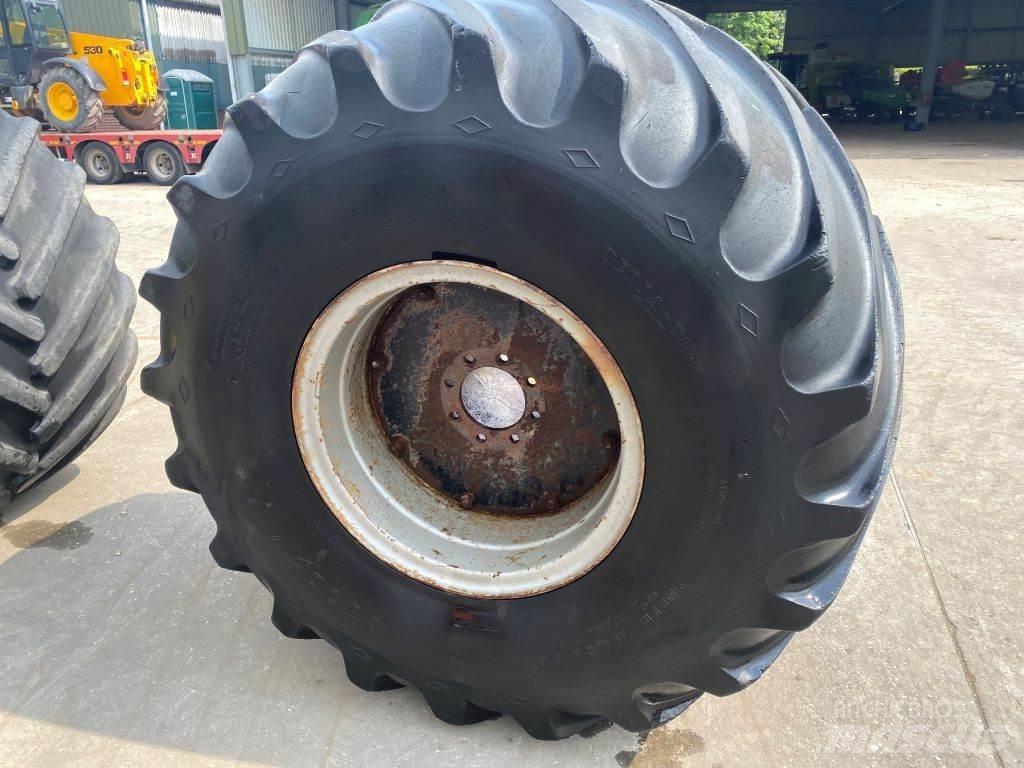 Terra  Tires, wheels and rims