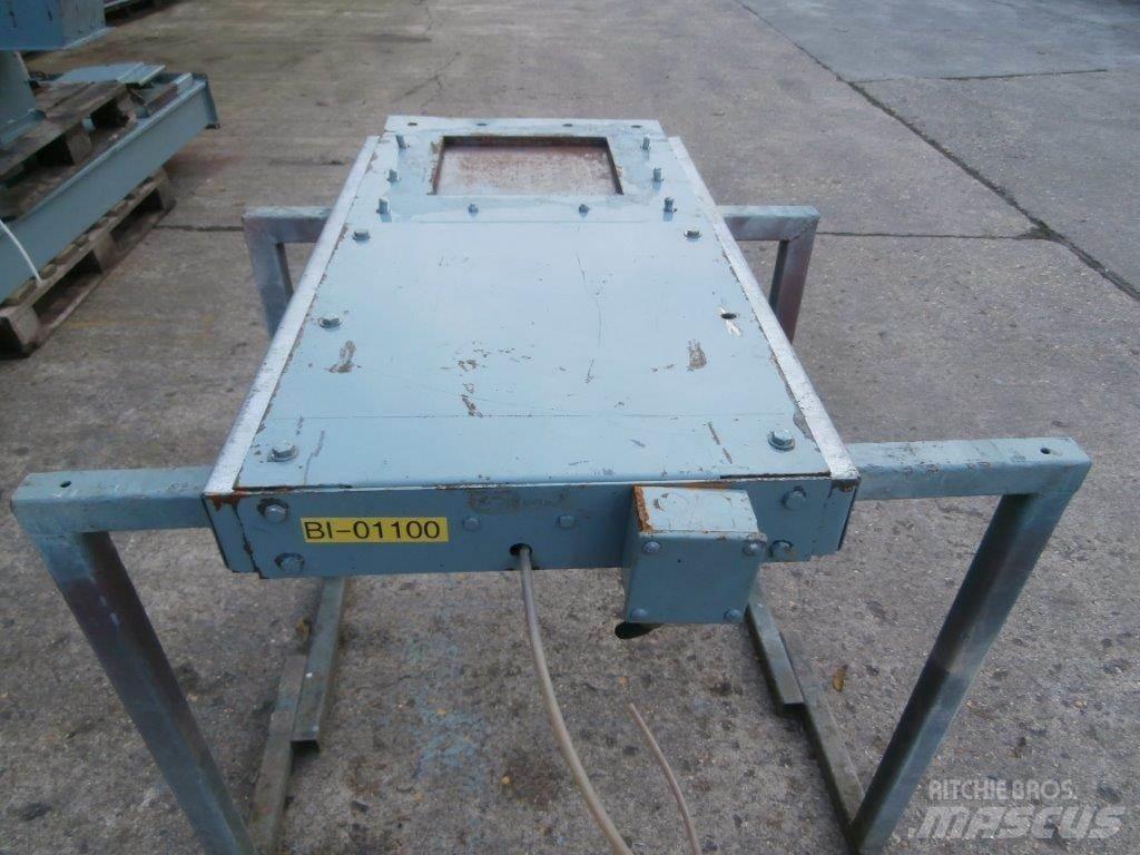 Turner PNUMATIC Farm Equipment - Others