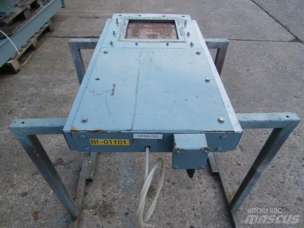 Turner PNUMATIC Farm Equipment - Others