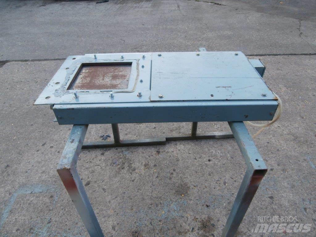 Turner PNUMATIC Farm Equipment - Others