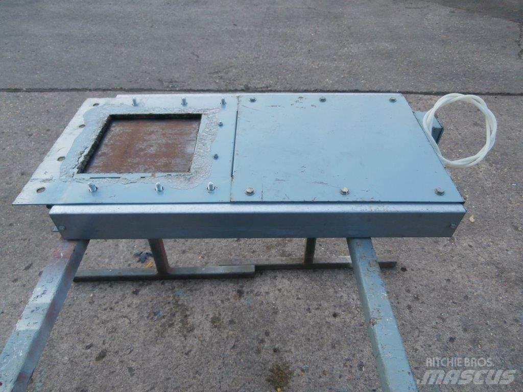 Turner PNUMATIC Farm Equipment - Others