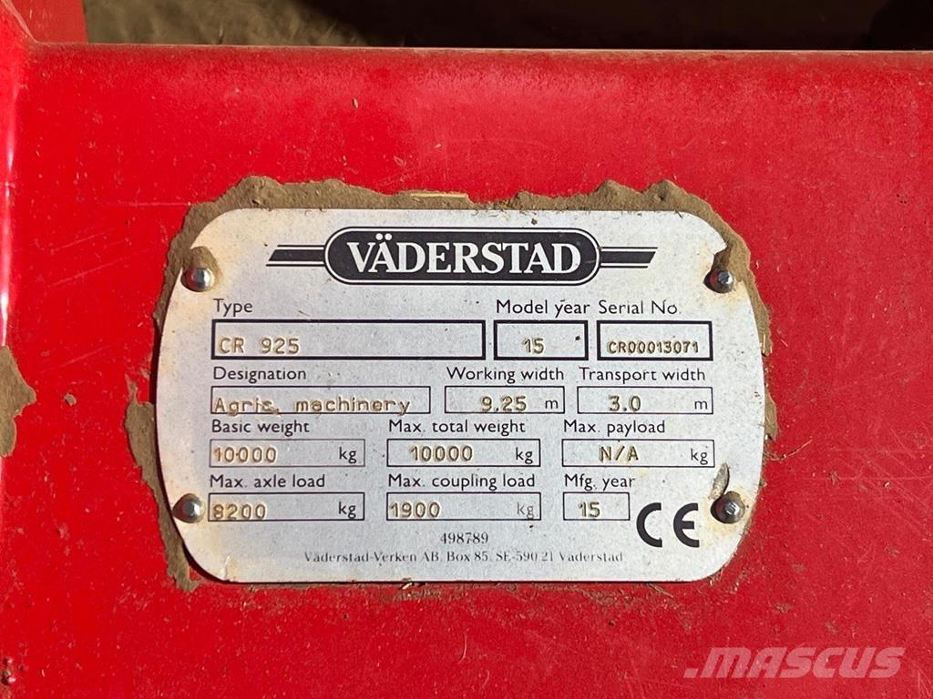 Väderstad CR925 Plows