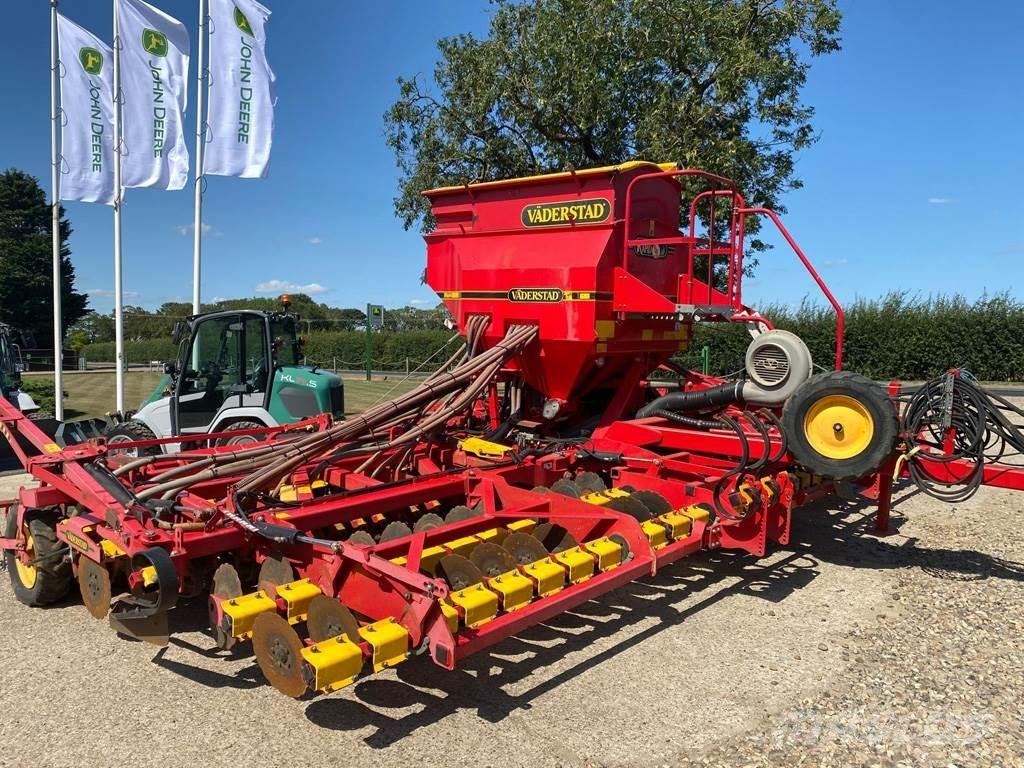 Väderstad RDA800S Farm Drills