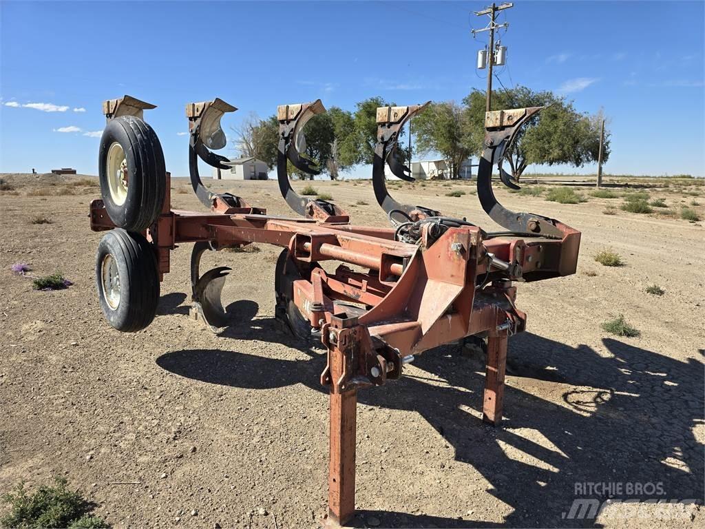 Ace 5 Bottom Plows