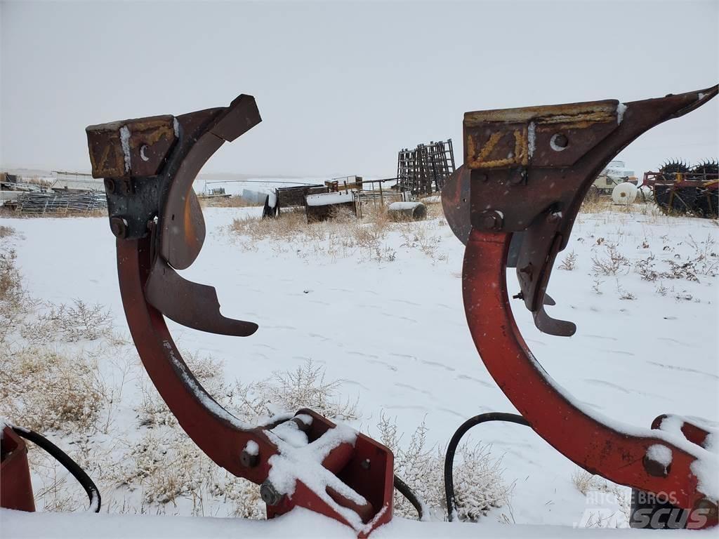 Case IH 145 Plows