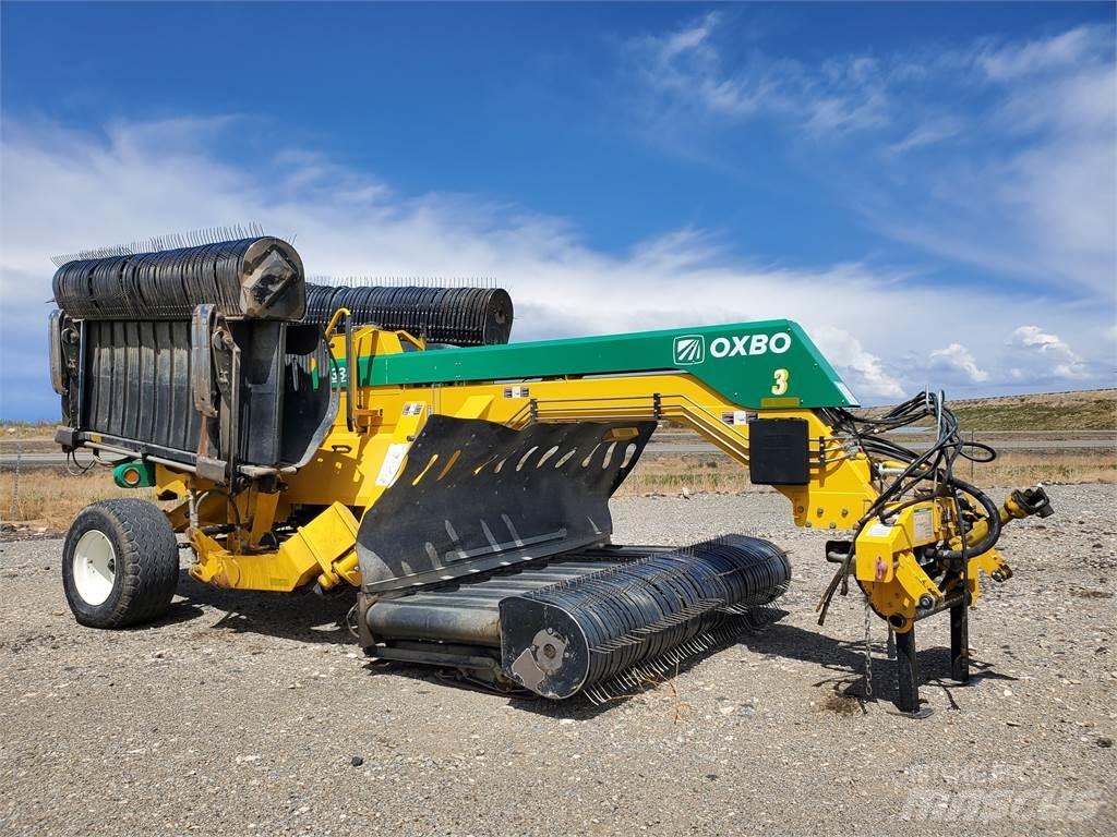 Oxbo 2334 Bale Wrappers