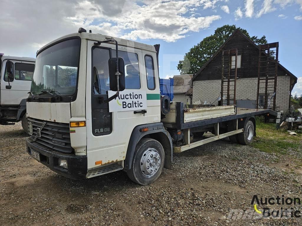 Volvo FL 608 Tow Trucks / Wreckers