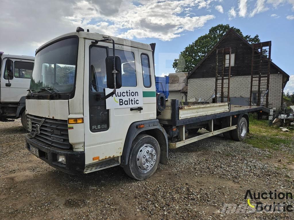 Volvo FL 608 Tow Trucks / Wreckers