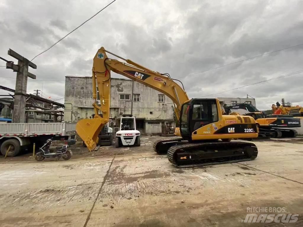 CAT 320 CL Long / High Reach excavators