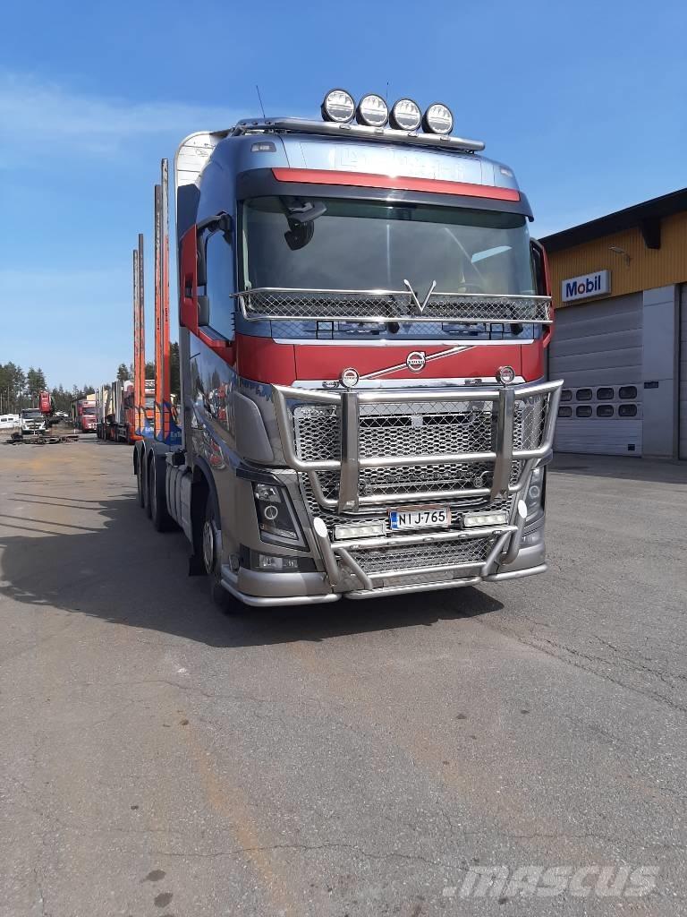 Volvo FH 16 Log trucks