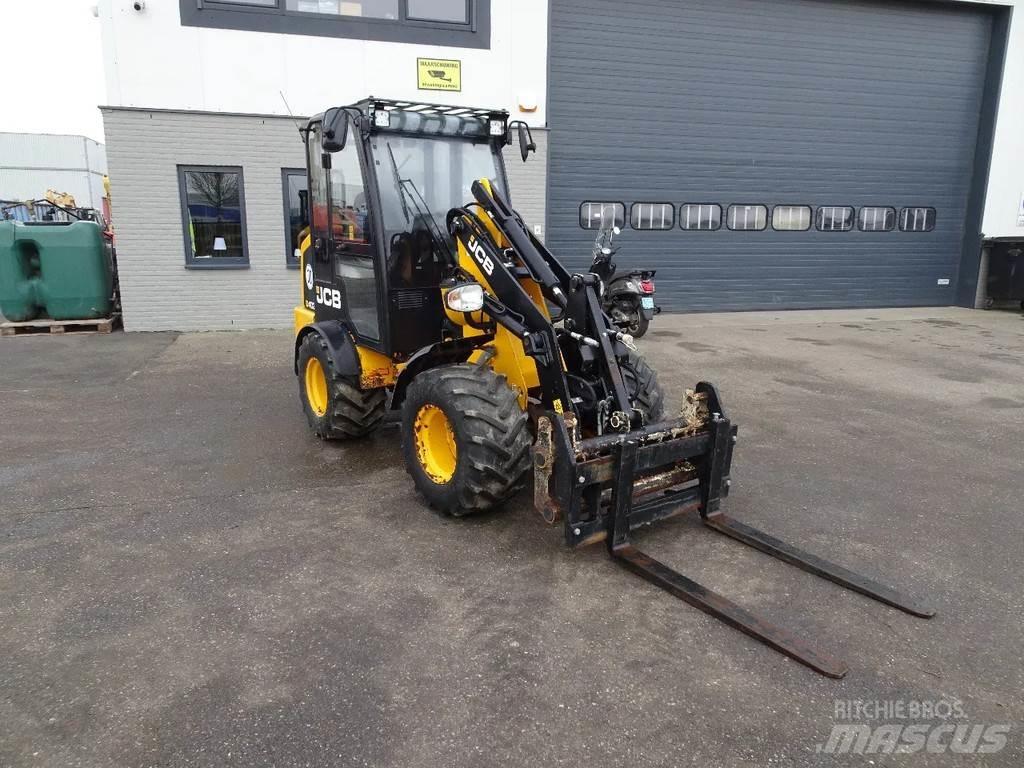 JCB 403 Wheel Loaders