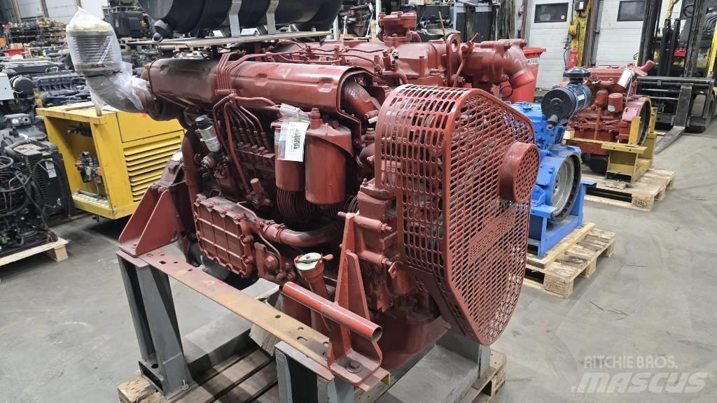 Iveco 8210 Engines